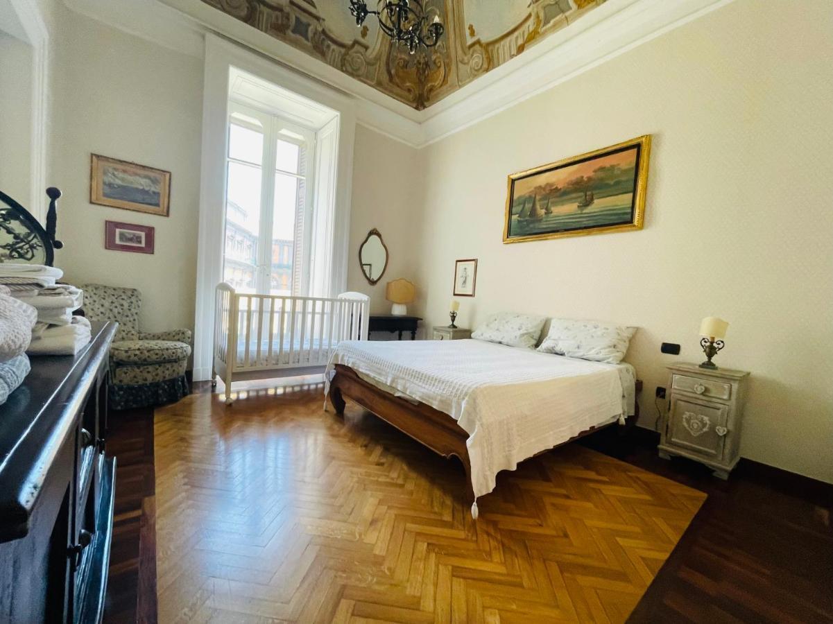 Appartamento Sul Teatro San Carlo Napoli Bagian luar foto