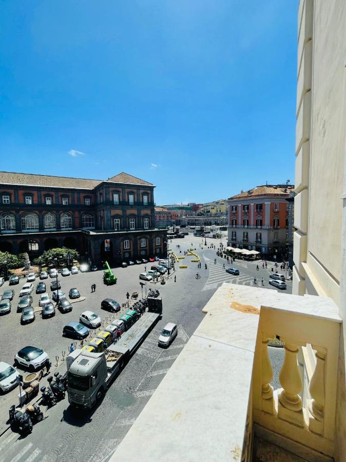 Appartamento Sul Teatro San Carlo Napoli Bagian luar foto