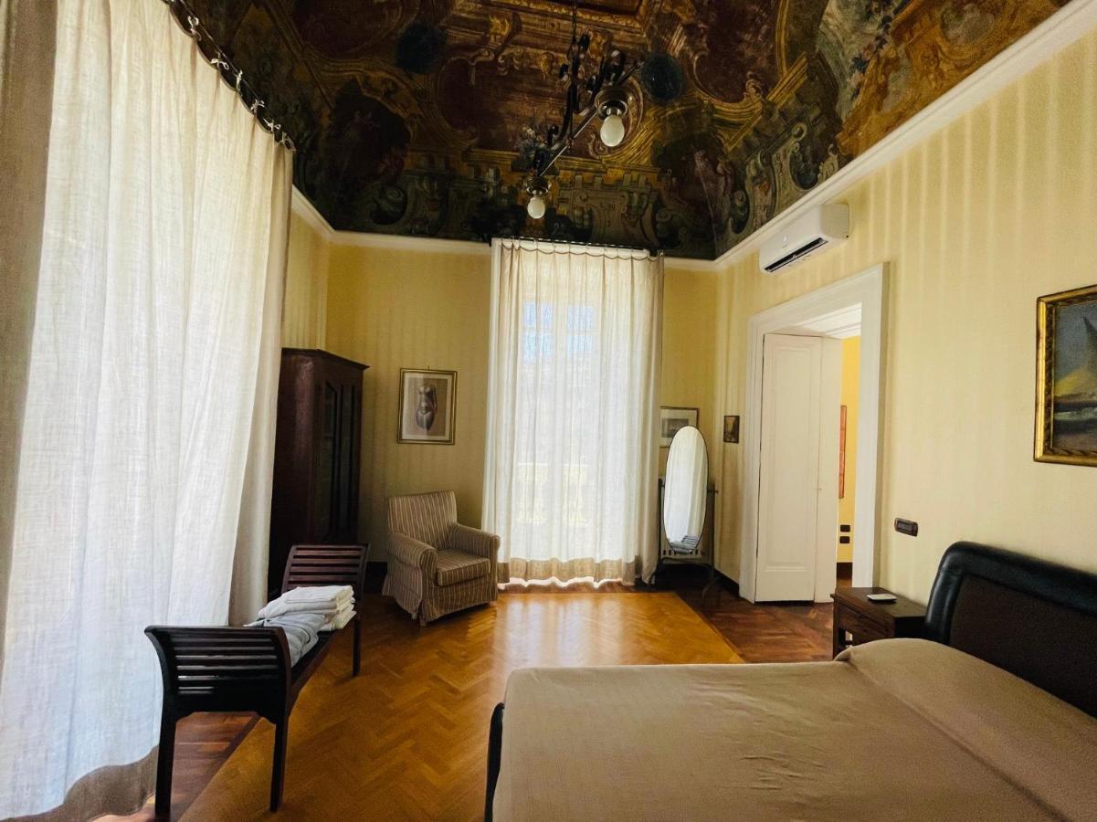 Appartamento Sul Teatro San Carlo Napoli Bagian luar foto