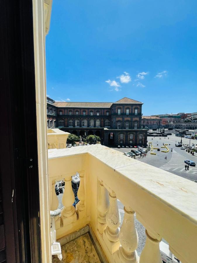 Appartamento Sul Teatro San Carlo Napoli Bagian luar foto