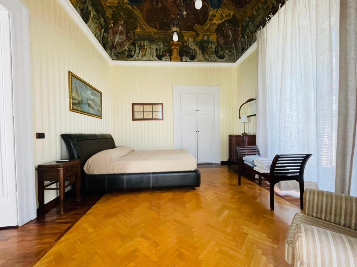 Appartamento Sul Teatro San Carlo Napoli Bagian luar foto